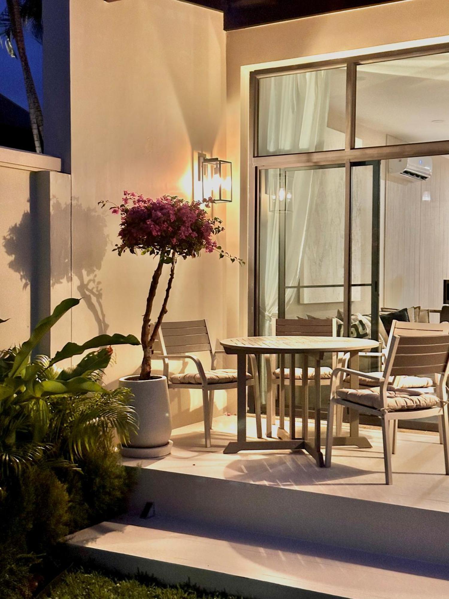 Onyx Villas By Tropiclook Nai Harn Exteriér fotografie