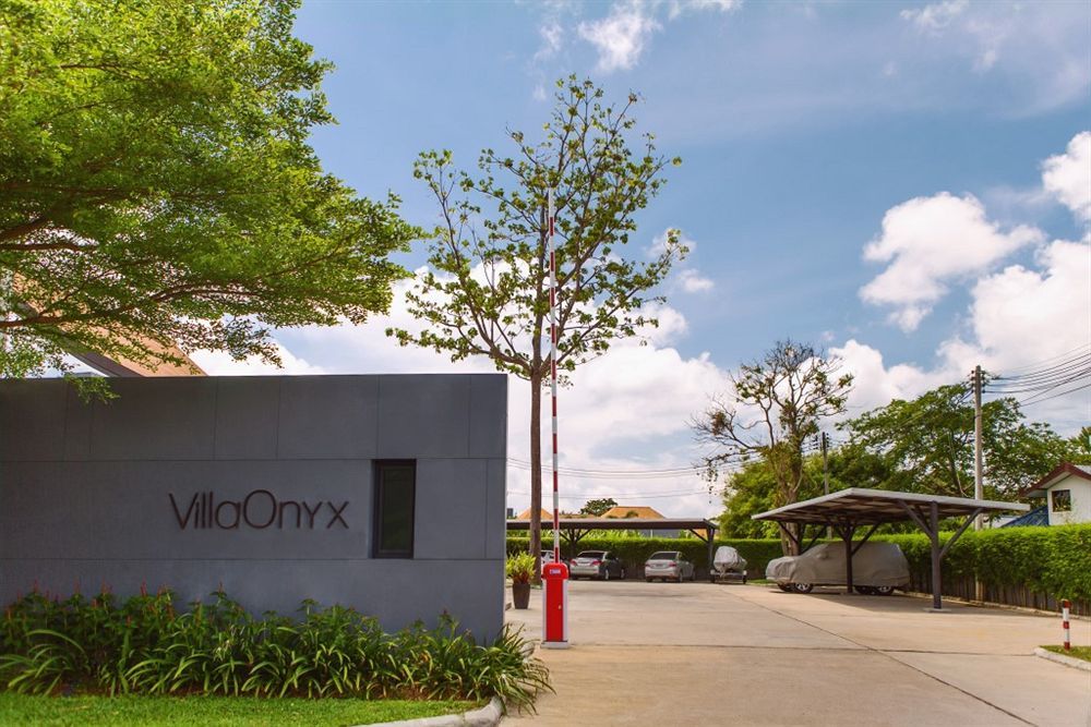Onyx Villas By Tropiclook Nai Harn Exteriér fotografie